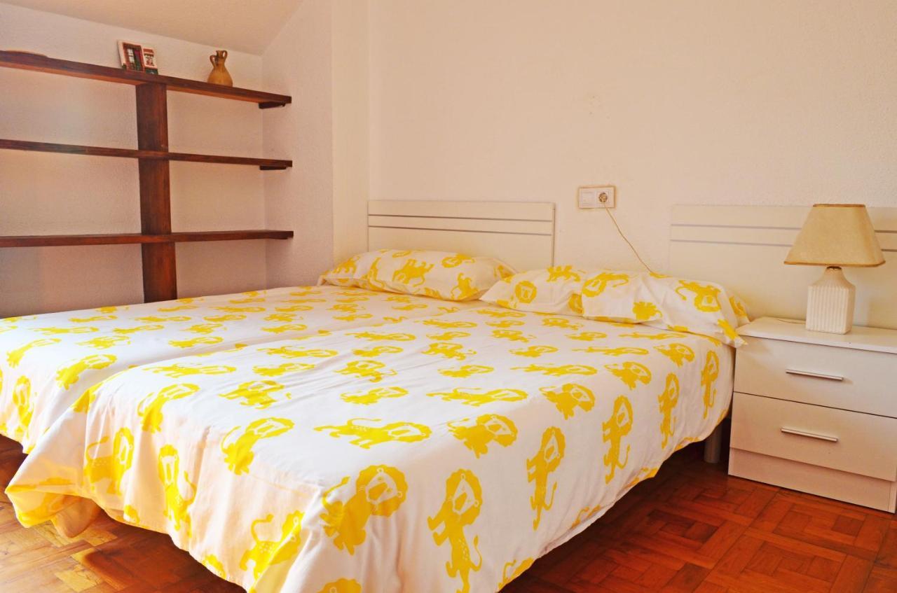 Apartamento El Corro: Con Parking En Pleno Centro De Comillas Buitenkant foto