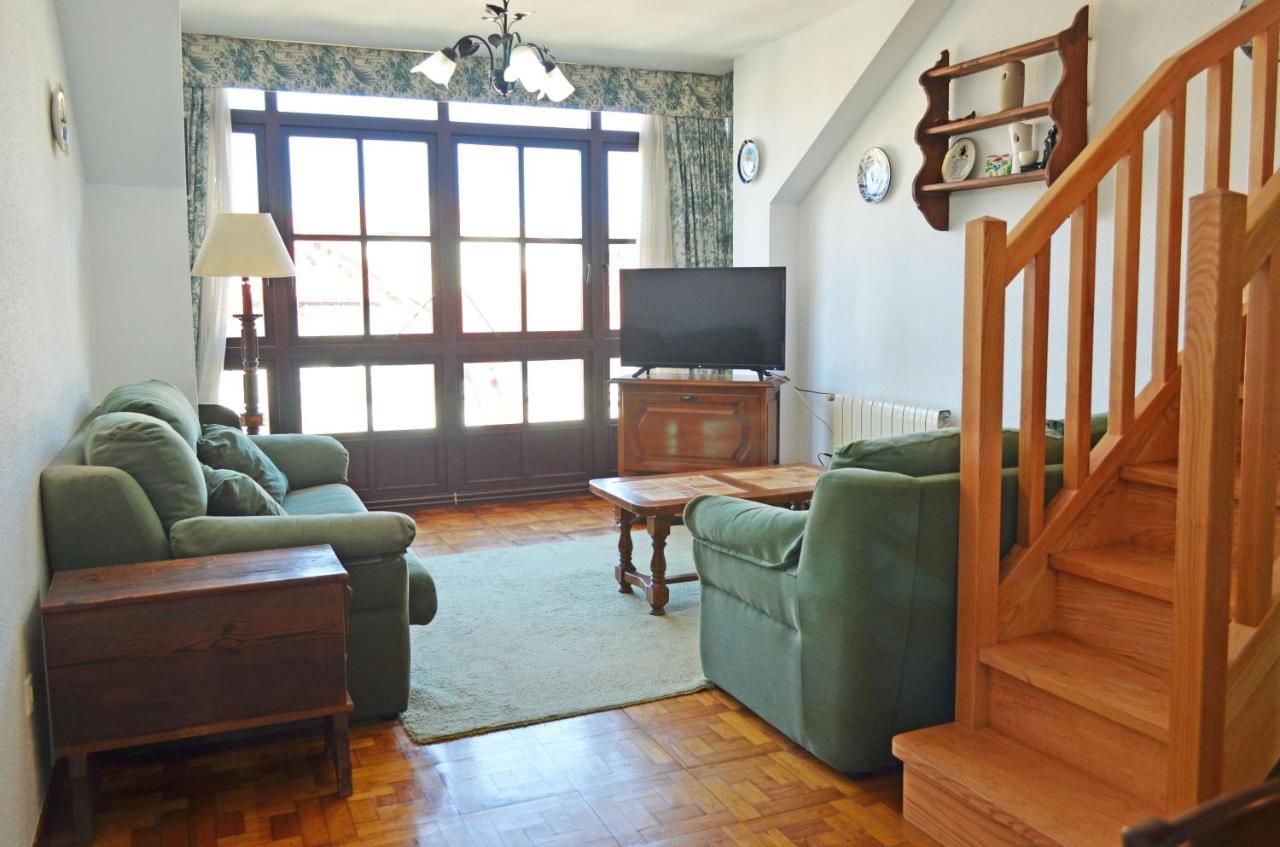 Apartamento El Corro: Con Parking En Pleno Centro De Comillas Buitenkant foto