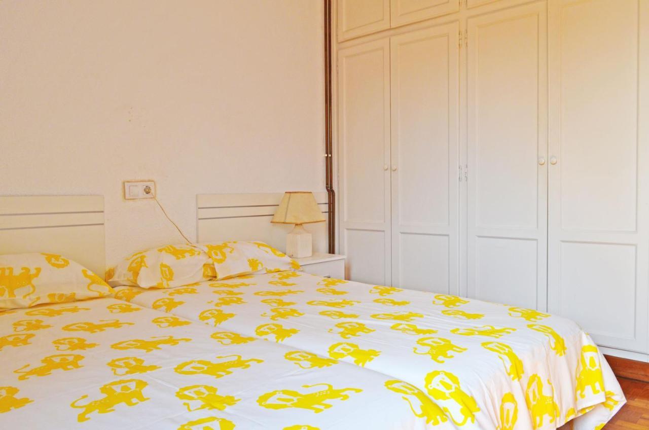 Apartamento El Corro: Con Parking En Pleno Centro De Comillas Buitenkant foto