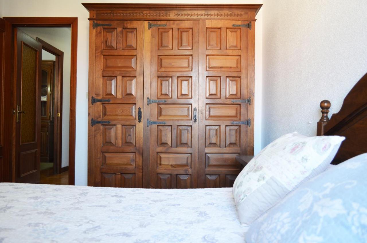 Apartamento El Corro: Con Parking En Pleno Centro De Comillas Buitenkant foto