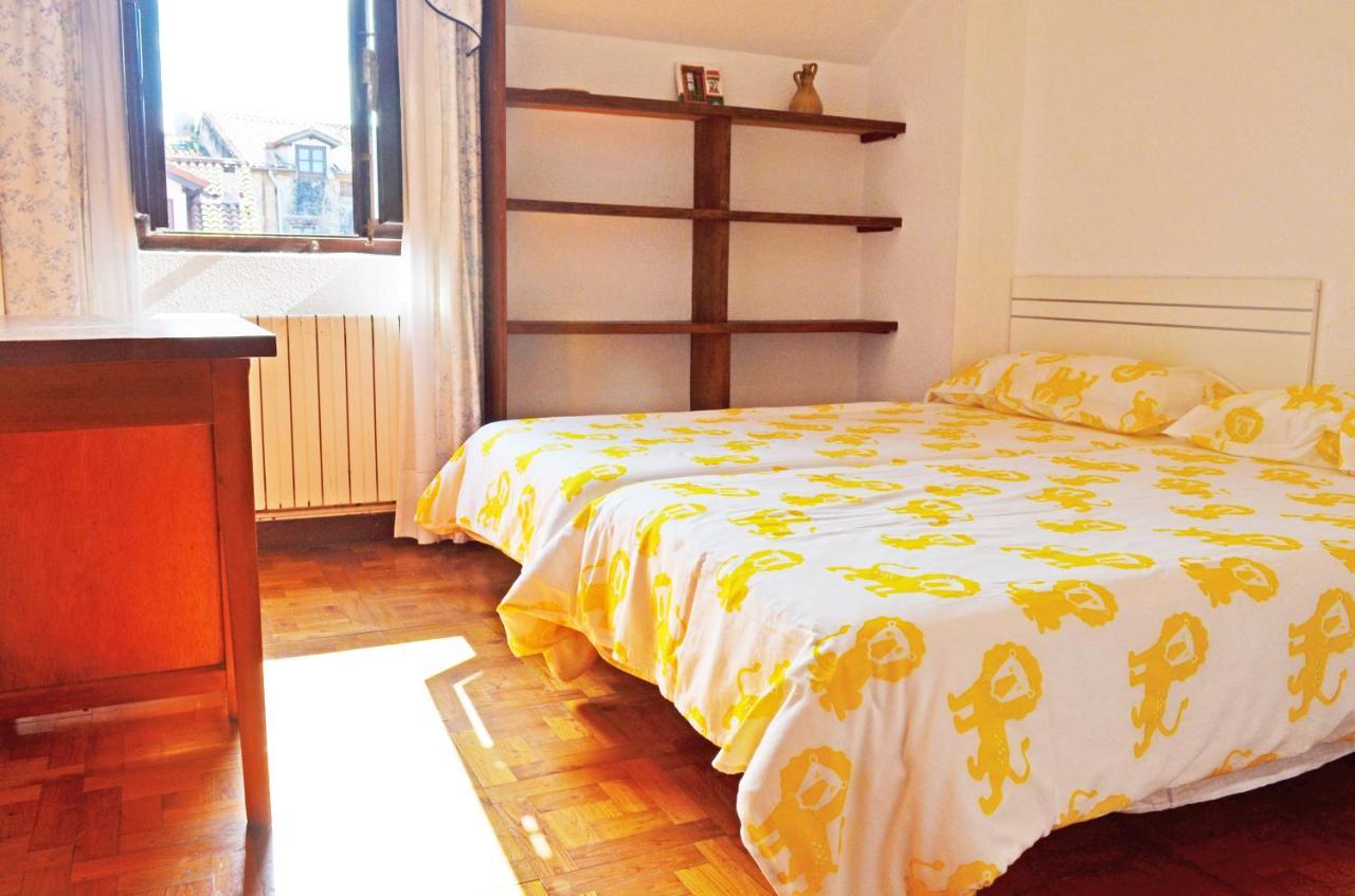 Apartamento El Corro: Con Parking En Pleno Centro De Comillas Buitenkant foto