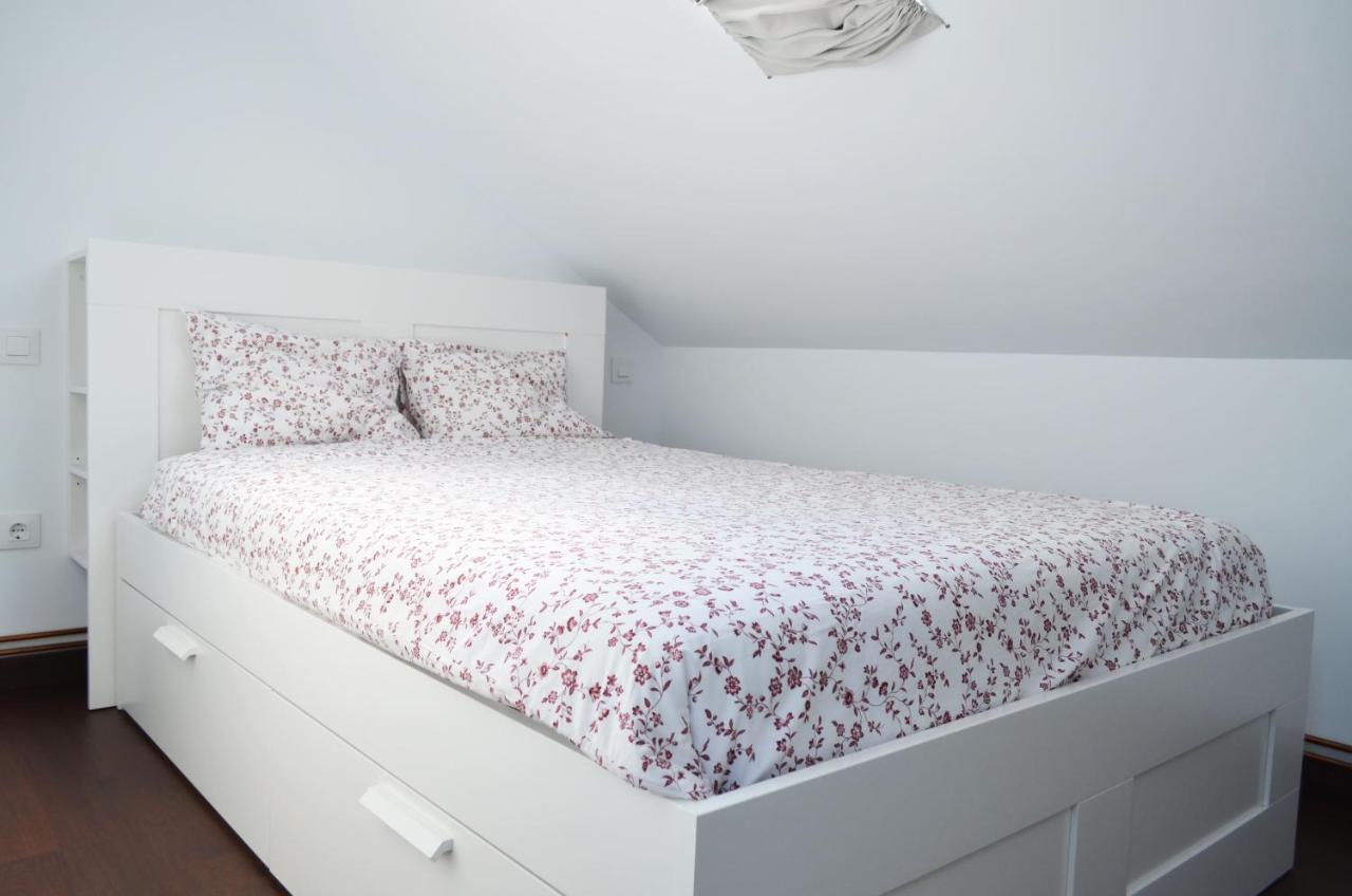 Apartamento El Corro: Con Parking En Pleno Centro De Comillas Buitenkant foto