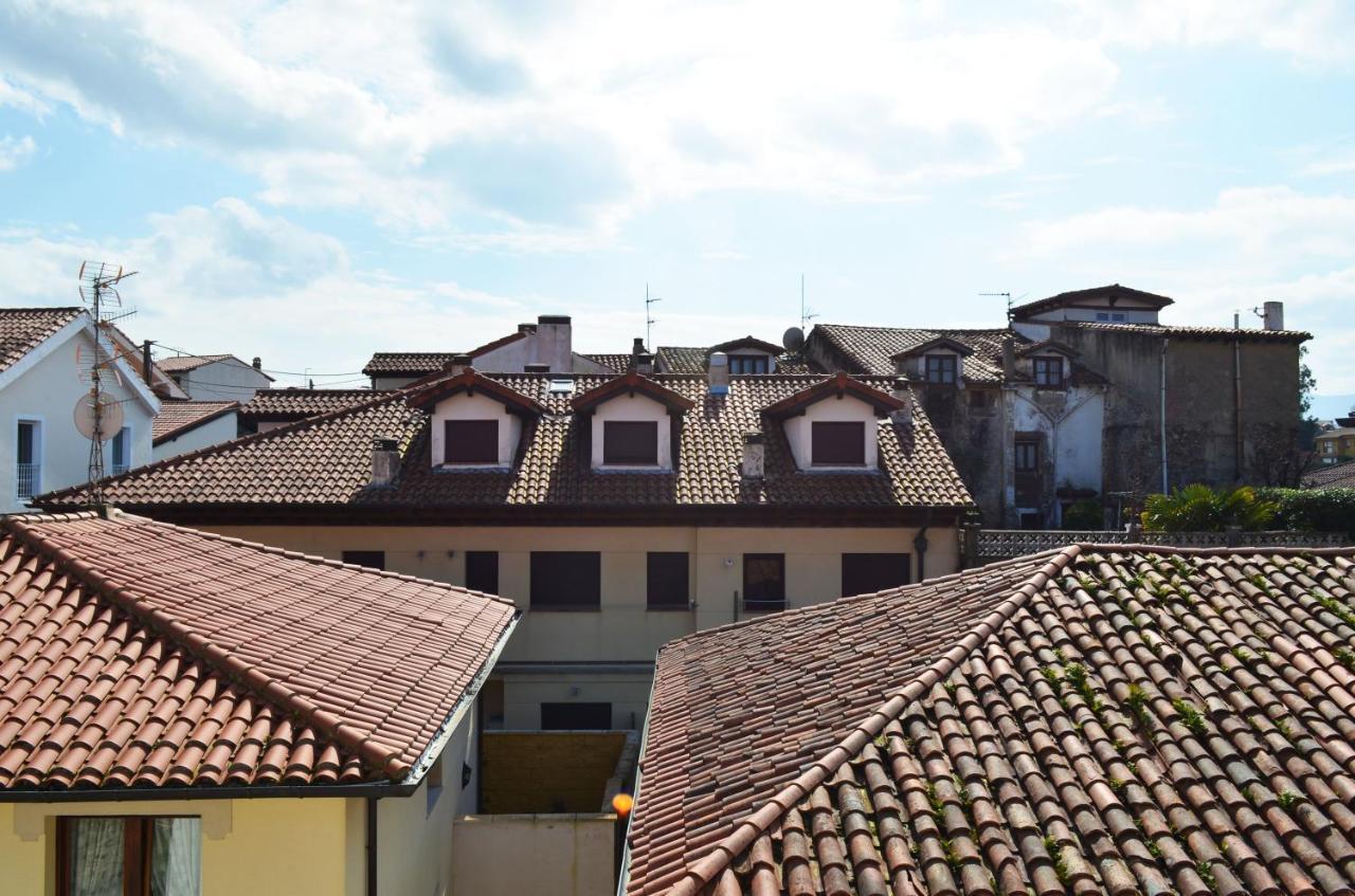 Apartamento El Corro: Con Parking En Pleno Centro De Comillas Buitenkant foto